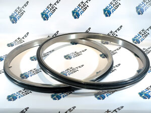 Плавающее уплотнение (доукон) 401111-00033 Doosan